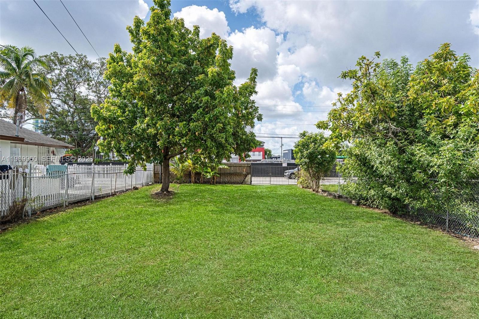 ALLAPATTAH VIEW - Residential