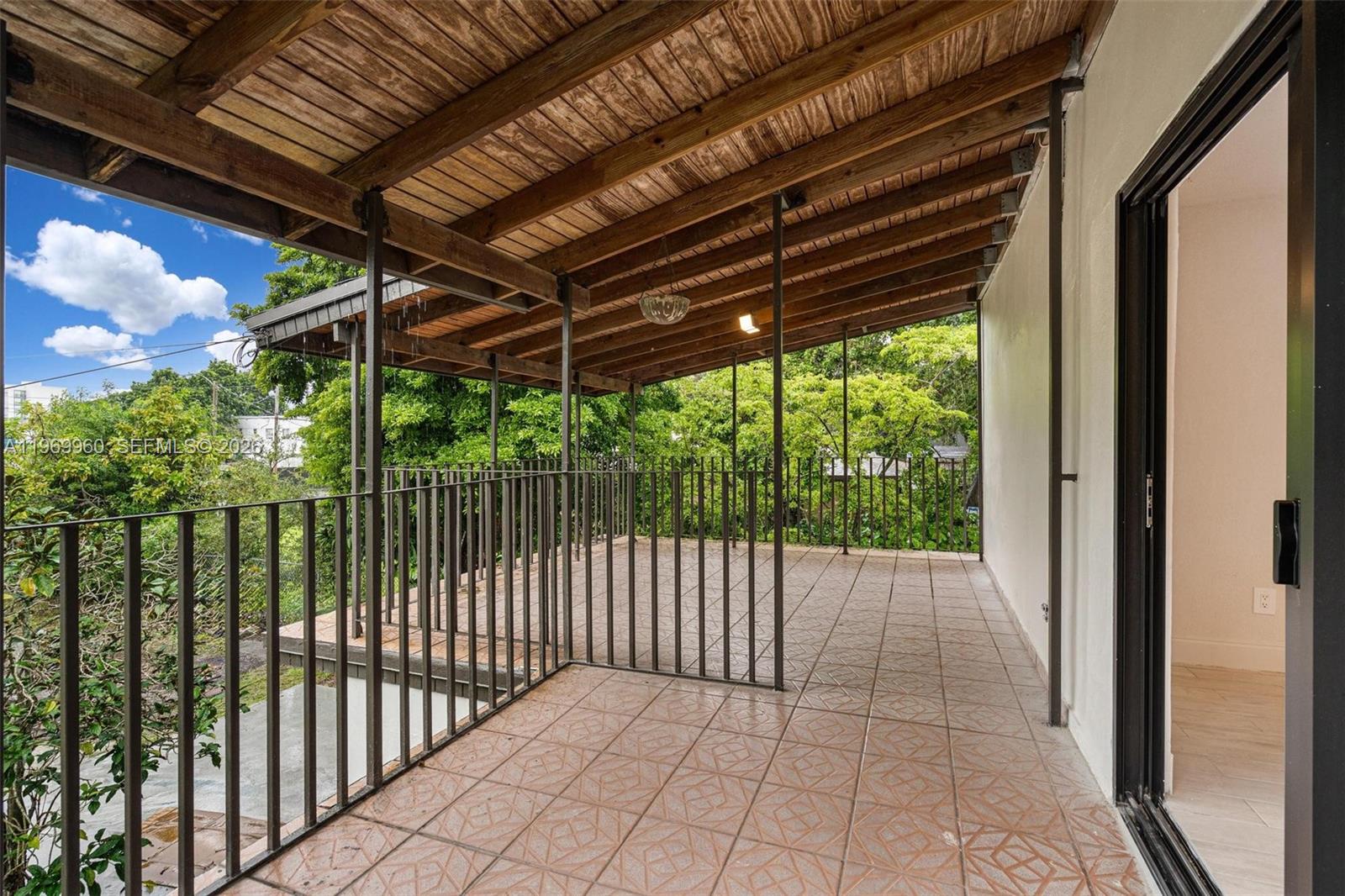 ALLAPATTAH VIEW - Residential