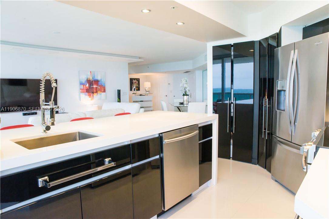 LA GORCE PALACE CONDO - Residential