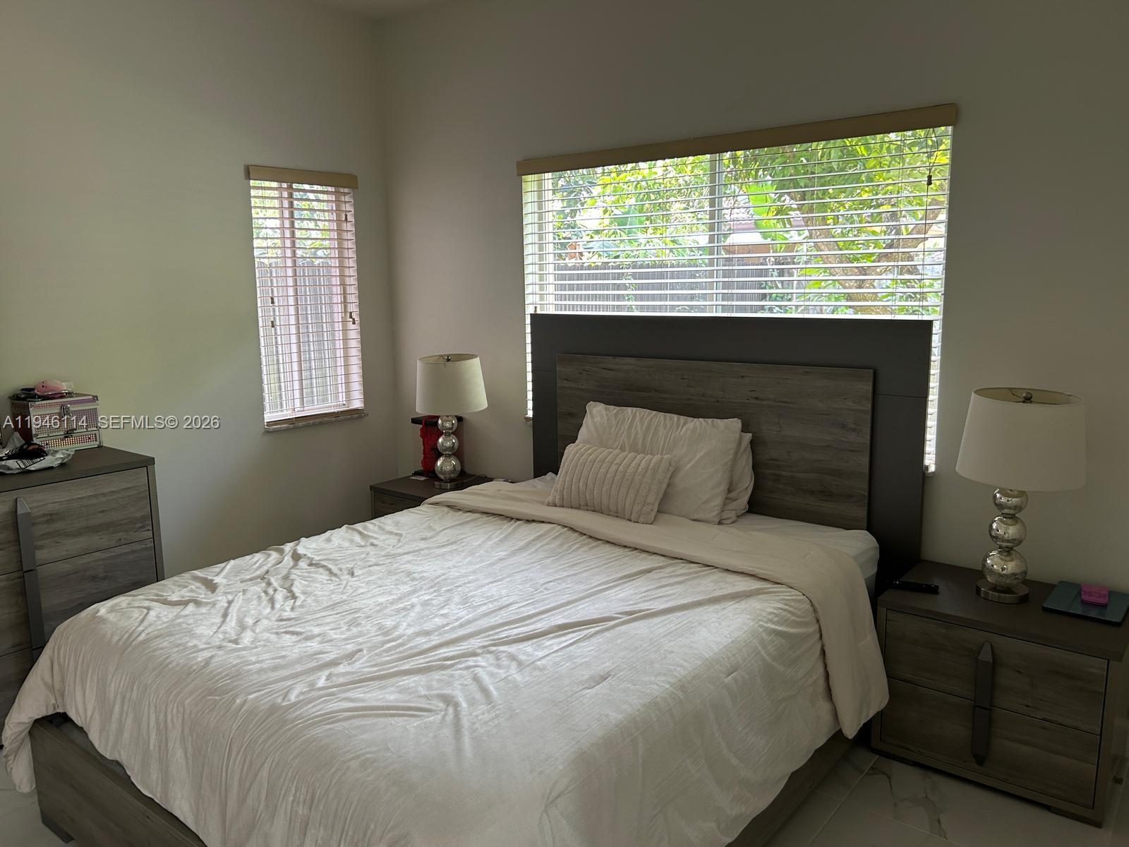 SILVER PALM HOMES - Residential