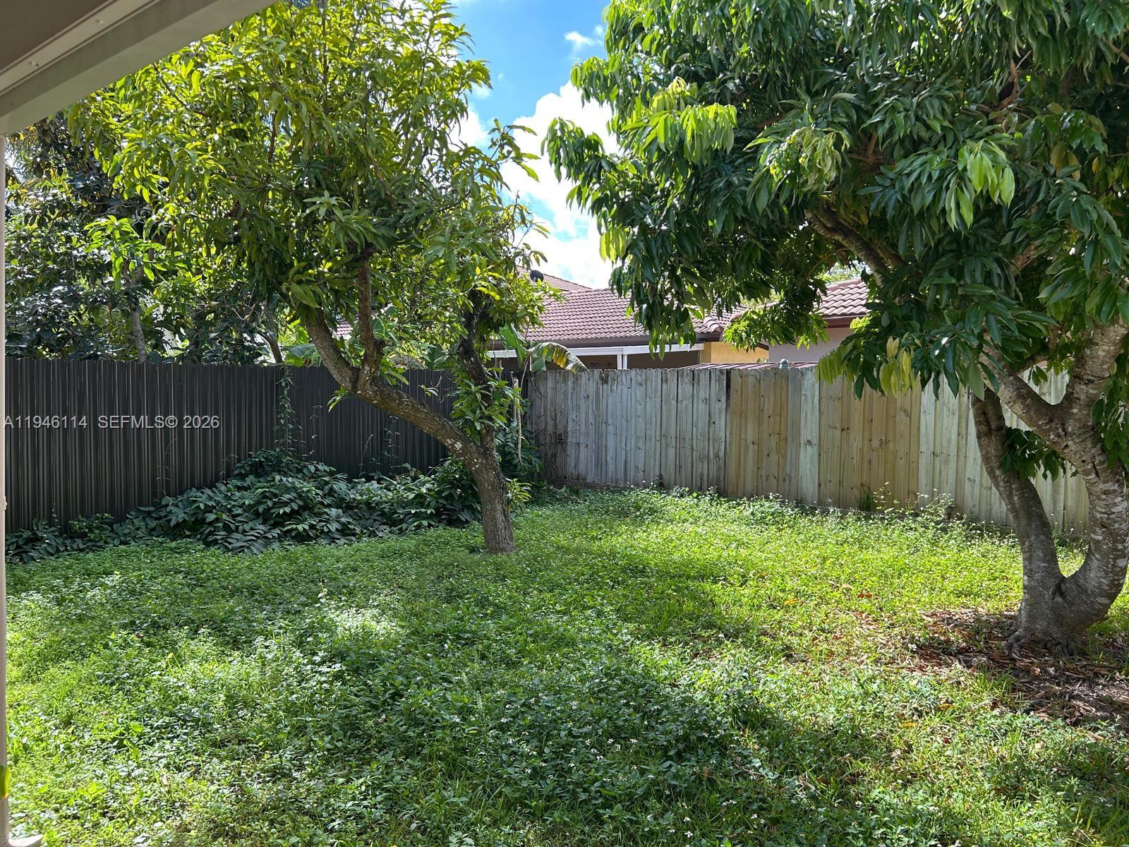 SILVER PALM HOMES - Residential