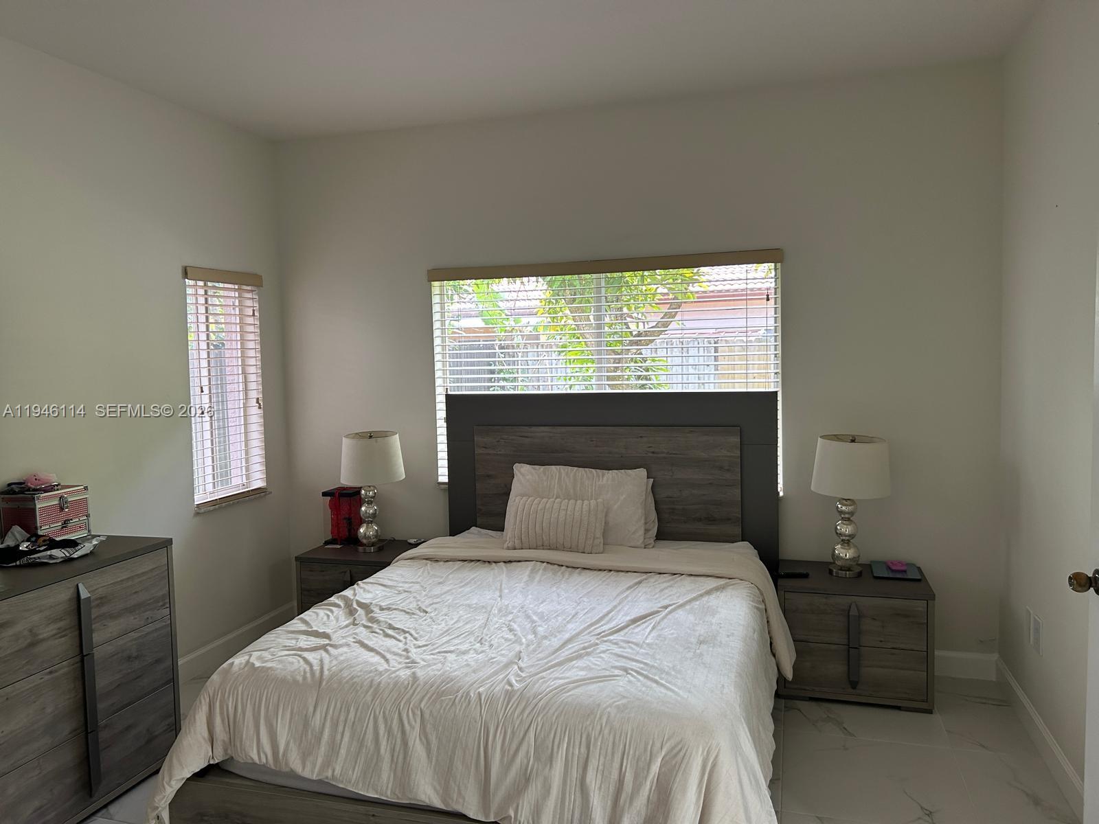 SILVER PALM HOMES - Residential