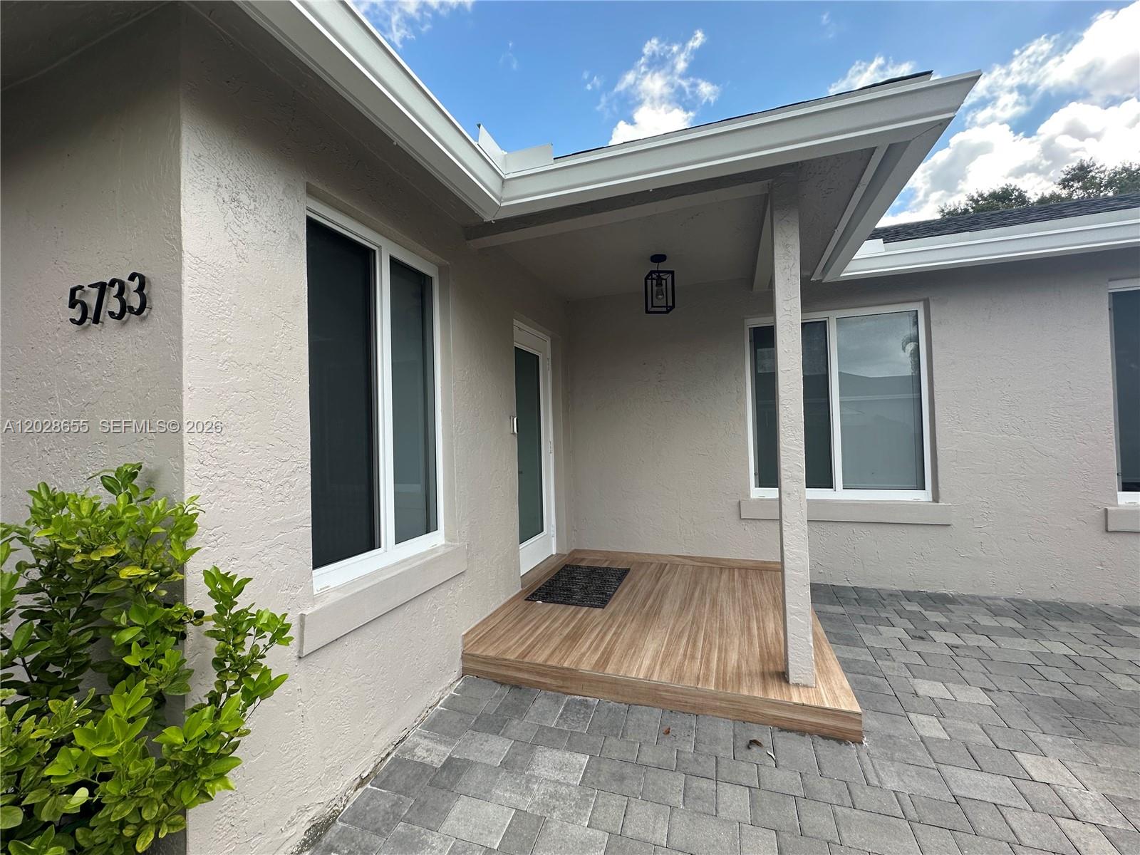 PATIO HOMES OF DORAL PINES - Residential Lease