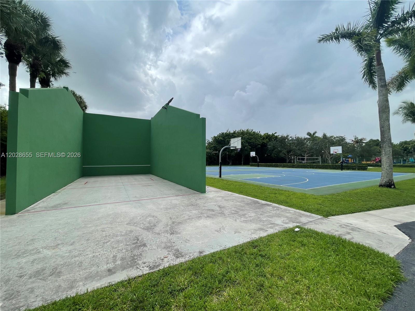 PATIO HOMES OF DORAL PINES - Residential Lease