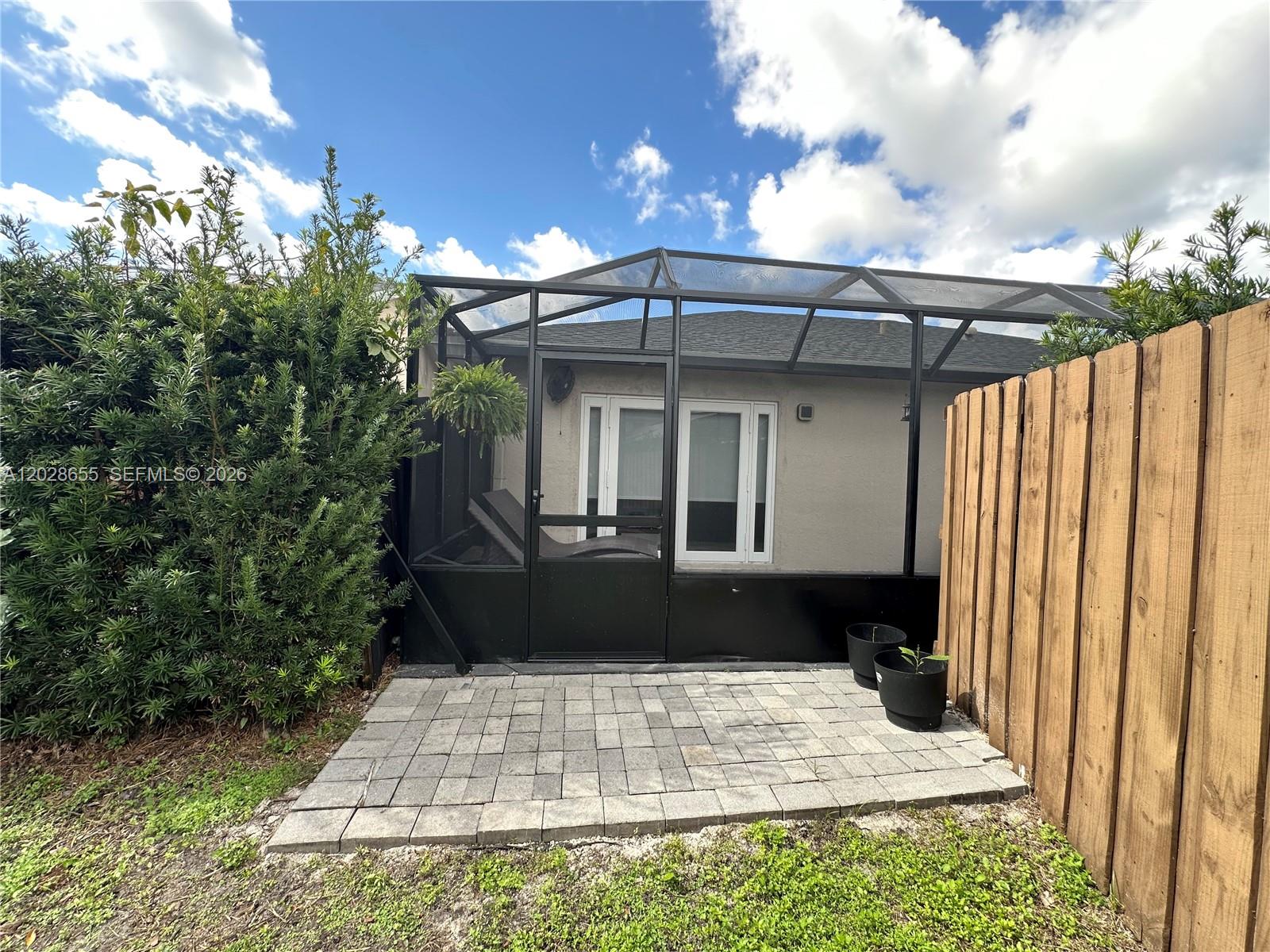 PATIO HOMES OF DORAL PINES - Residential Lease