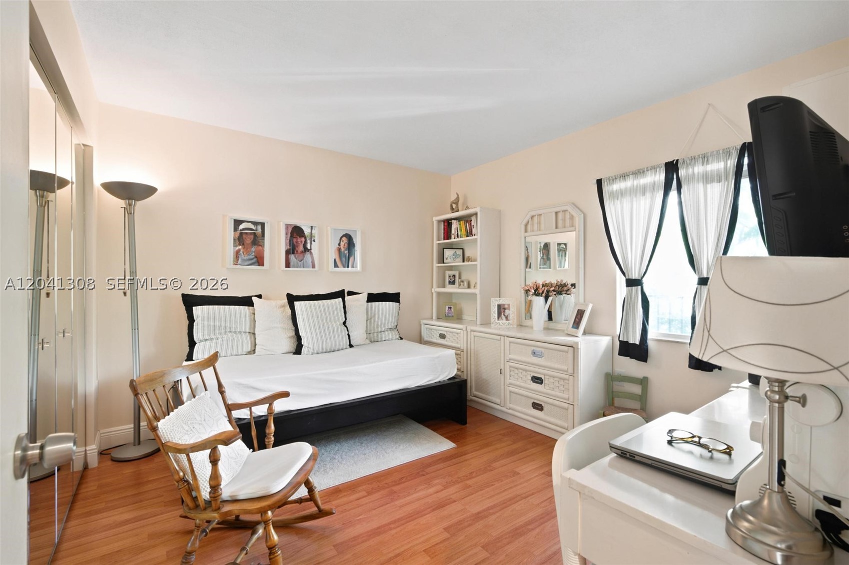 PLYMOUTH AT CENTURY VILLA - Residential