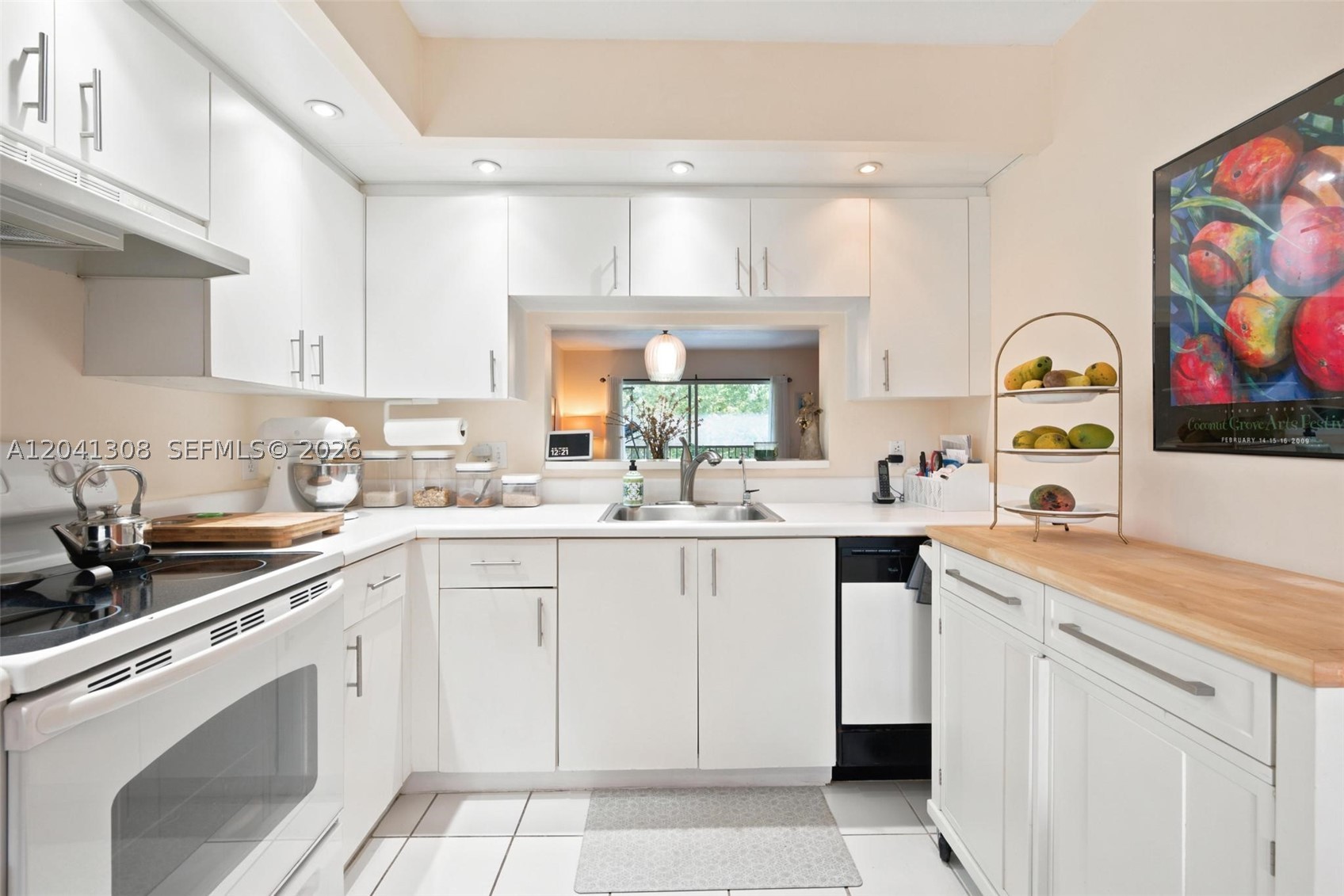 PLYMOUTH AT CENTURY VILLA - Residential