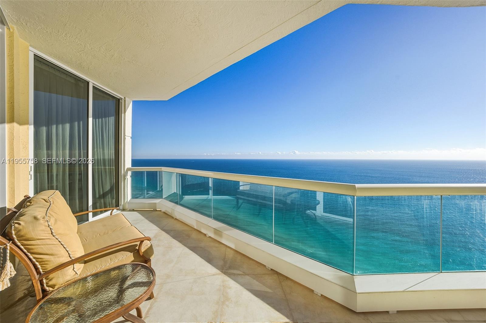 ACQUALINA OCEAN RESIDENCE - Residential