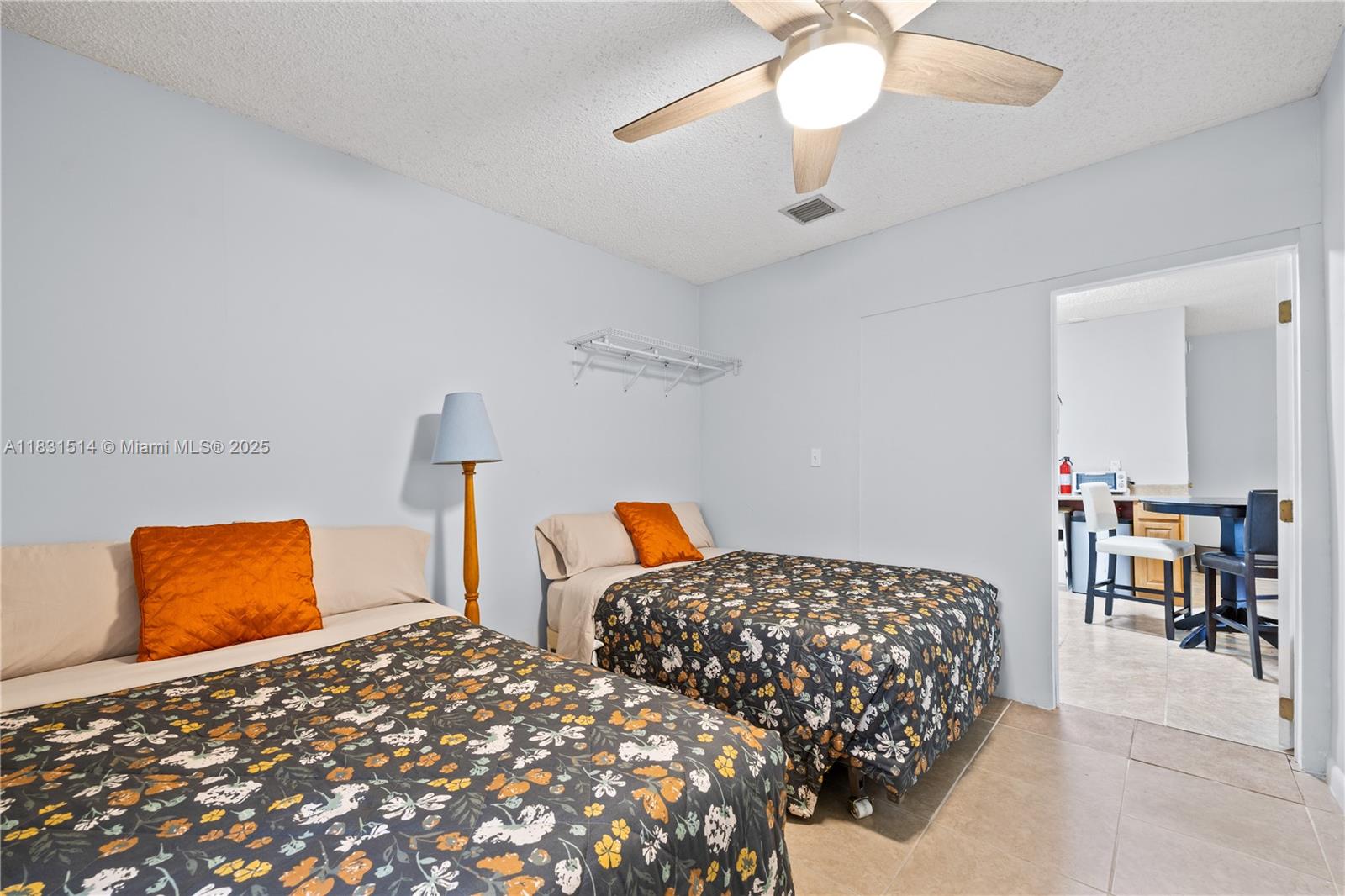 1ST ADDN TO PINEWOOD PARK - Residential Lease