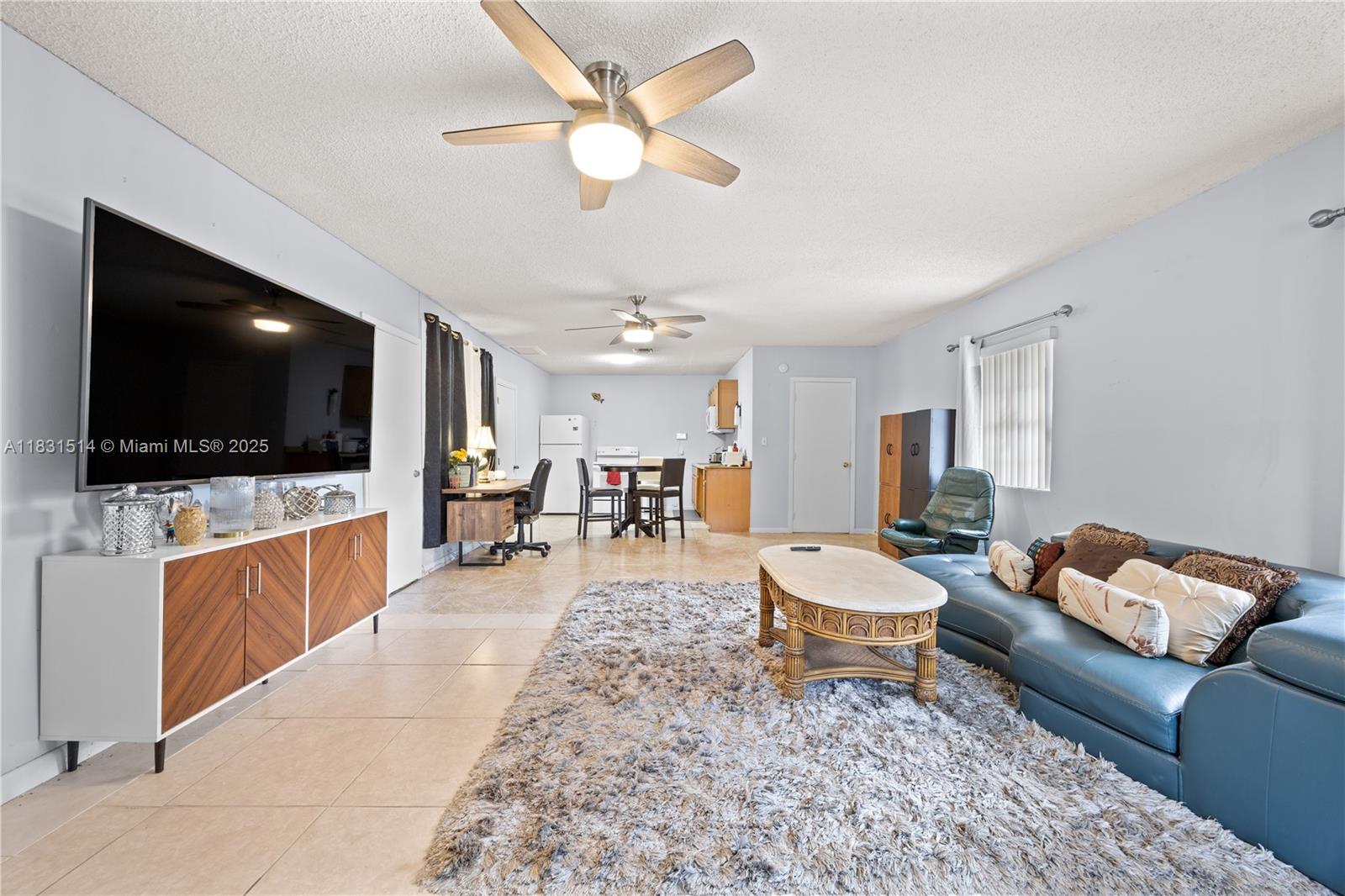 1ST ADDN TO PINEWOOD PARK - Residential Lease