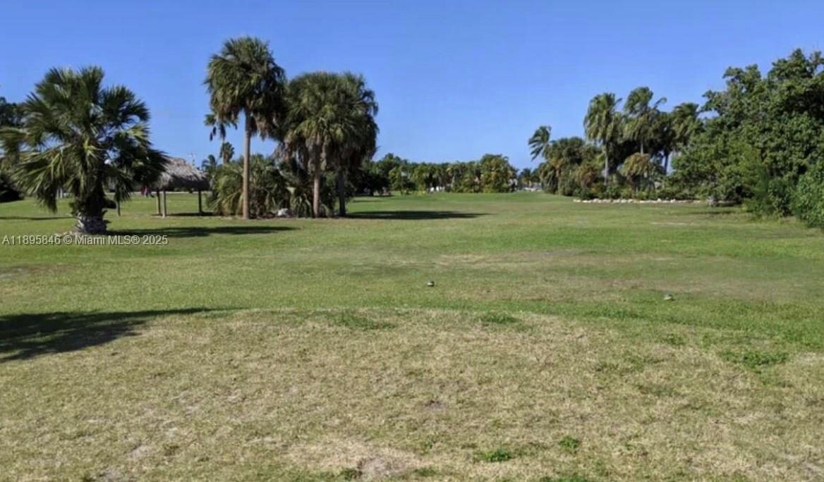 KEY COLONY BEACH - Residential