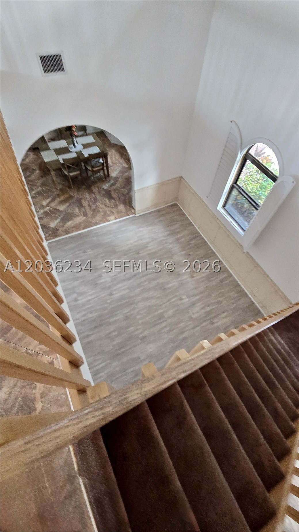HOLLYWOOD LAKES SECTION - Residential