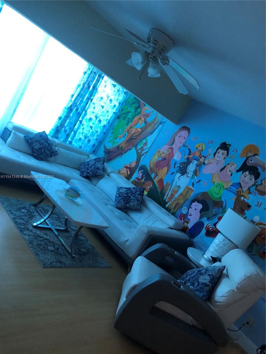 unique property on the beach,  4 beds 4 baths direct ocean front Townhouse with big terrace 
(aprox 24 SF Patio)
board walk,  washer/dryer. Jacuzzi.  Patio steps from the ocean, garden, valet
Impact windows, all amenities included(Water, electricity, cable, internet, Valet)