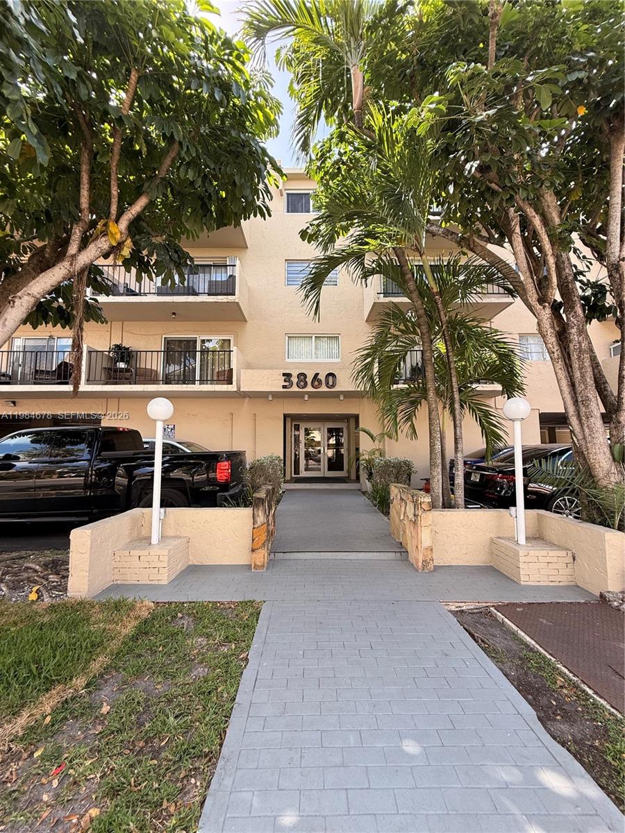 WATERWAY ISLES CONDO - Residential