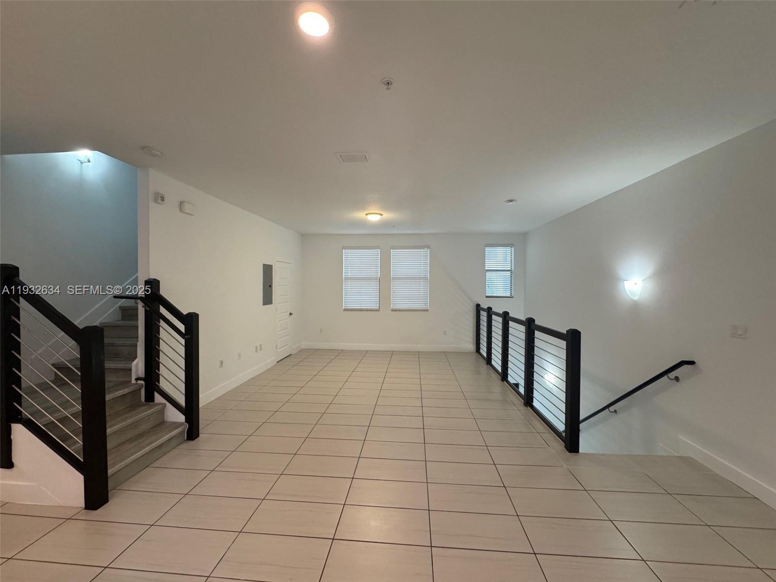 HIGHLAND AT PARK CENTRAL - Residential