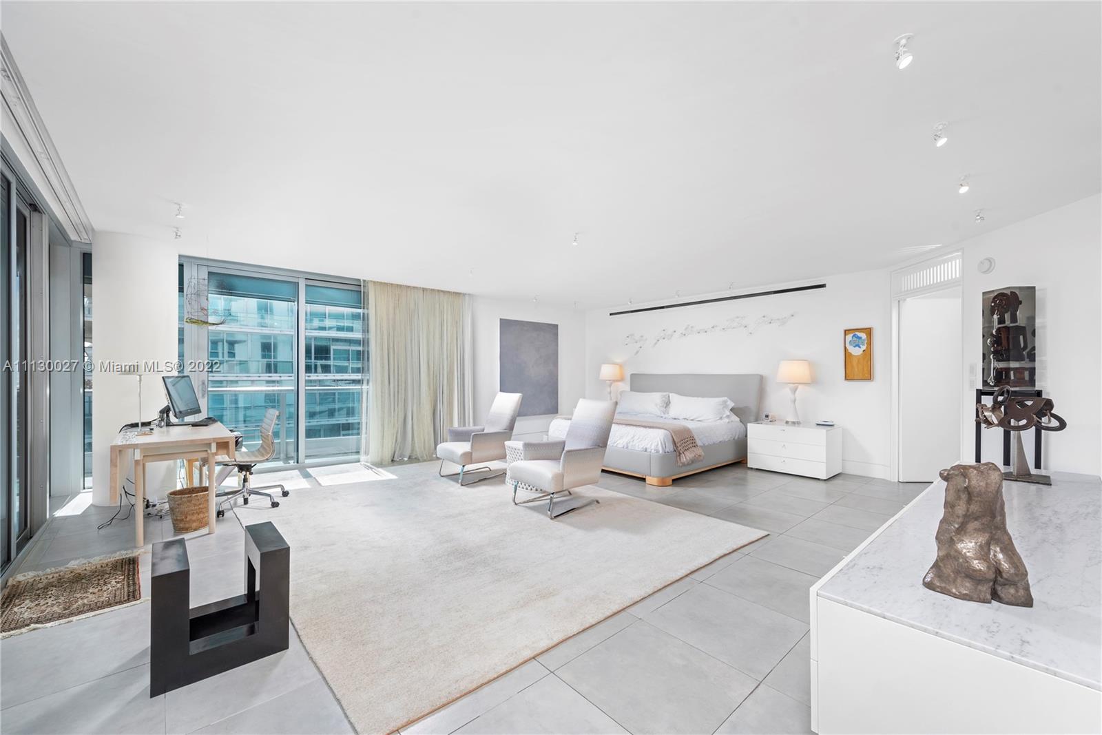 AZURE CONDO - Residential