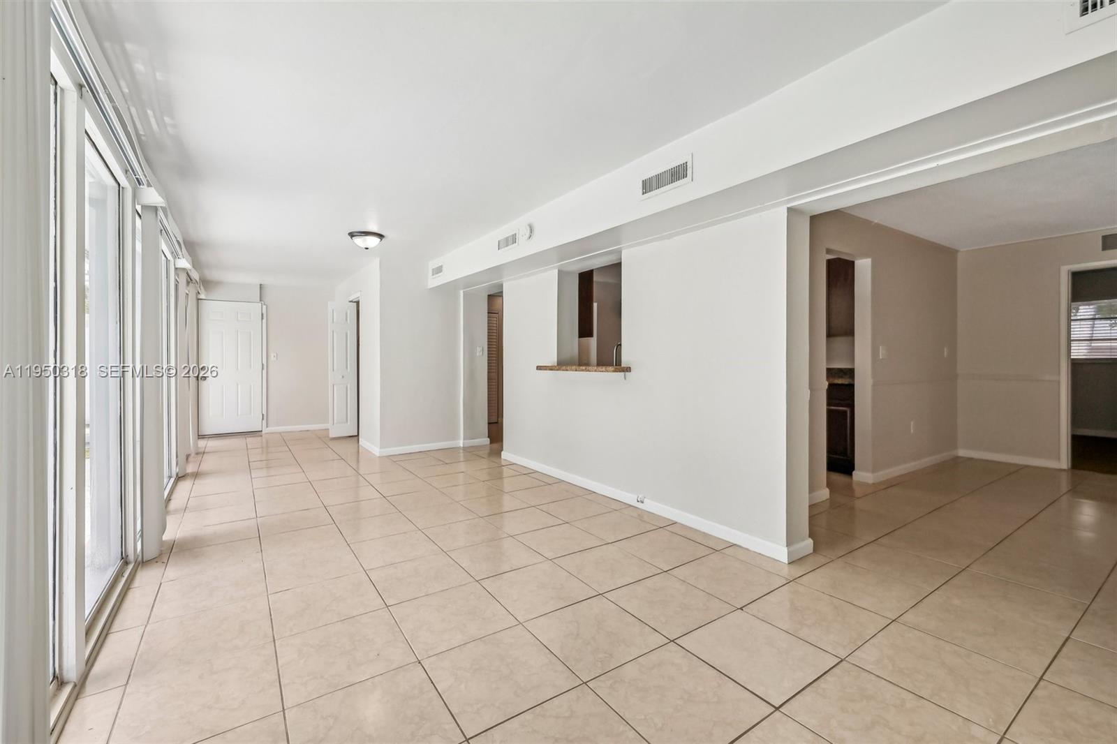 COUNTRY CLUB VILLAGE SEC - Residential