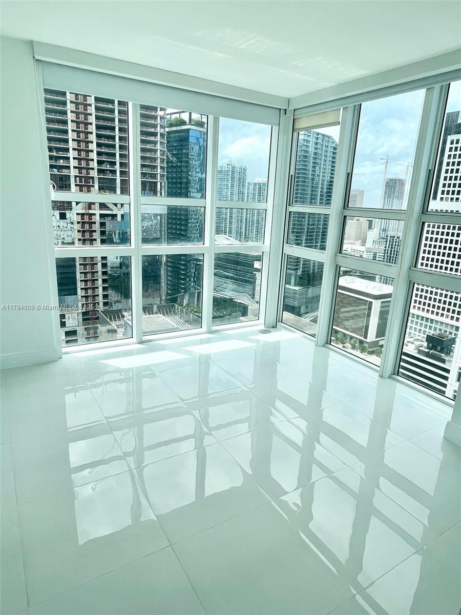 THE PLAZA 851 BRICKELL CO - Residential Lease