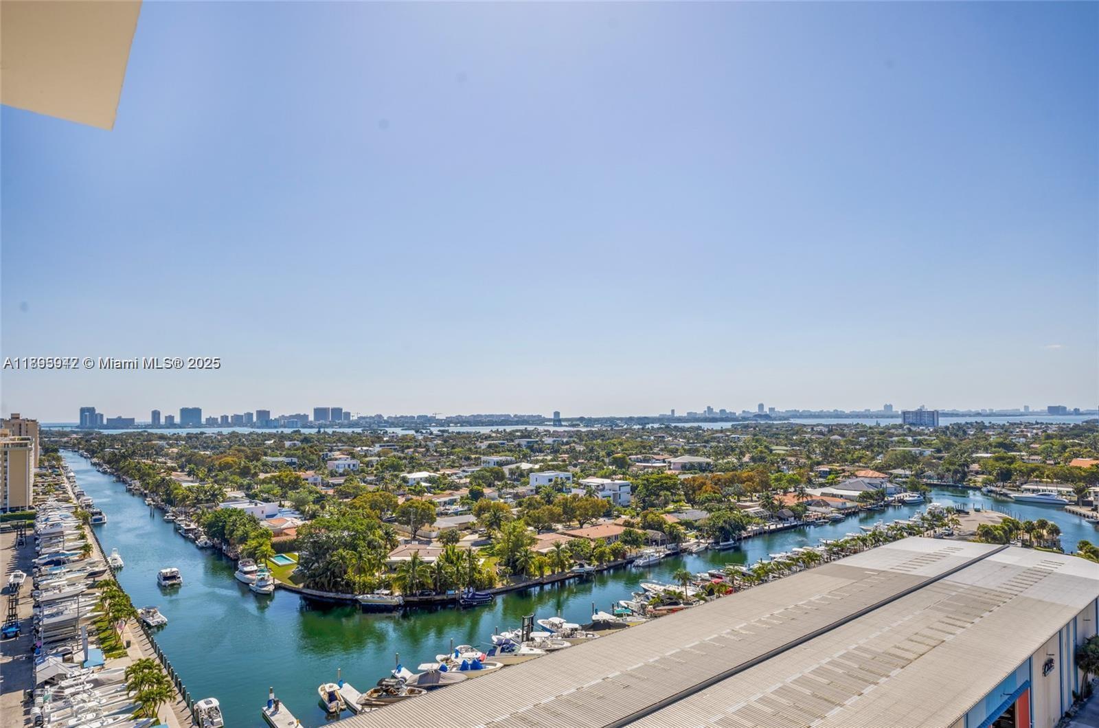 SAILBOAT CAY CONDO - Residential