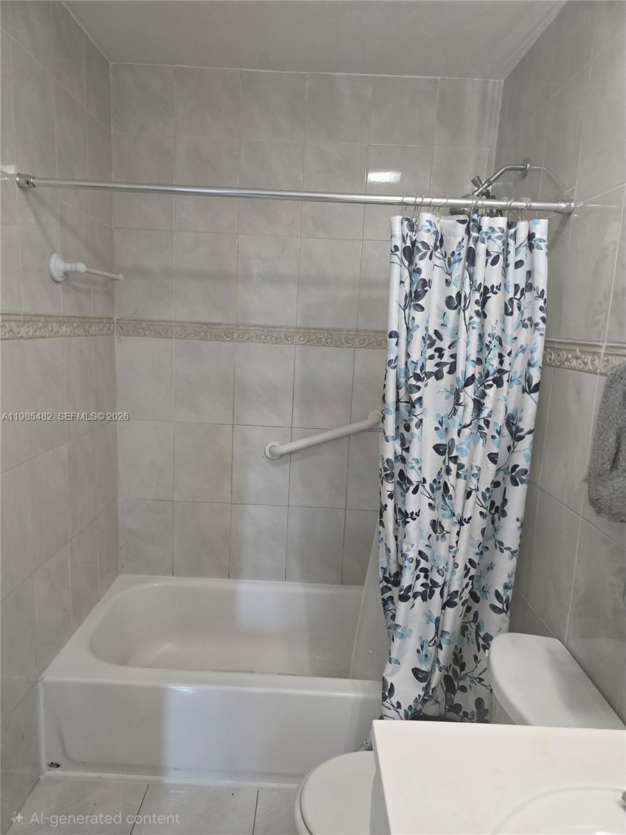 ROYAL PALMS CONDO - Residential