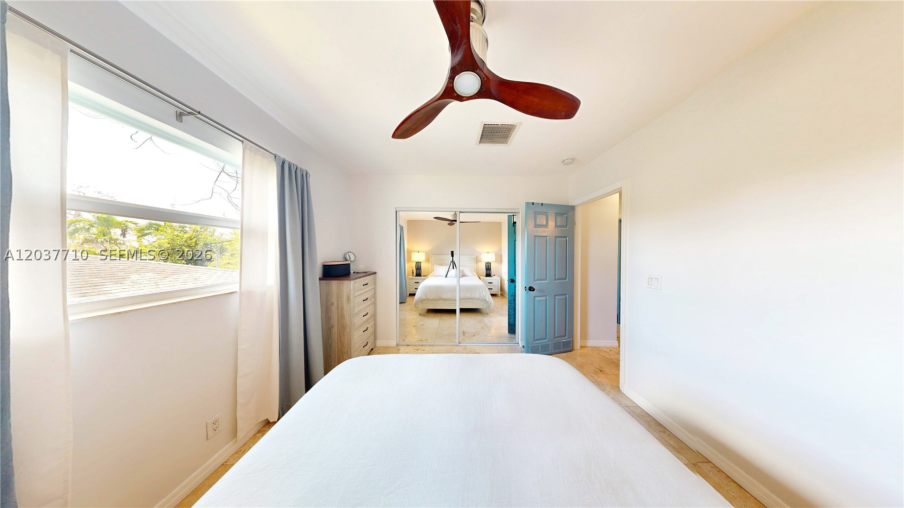 CASCADE FALLS CONDO - Residential Lease