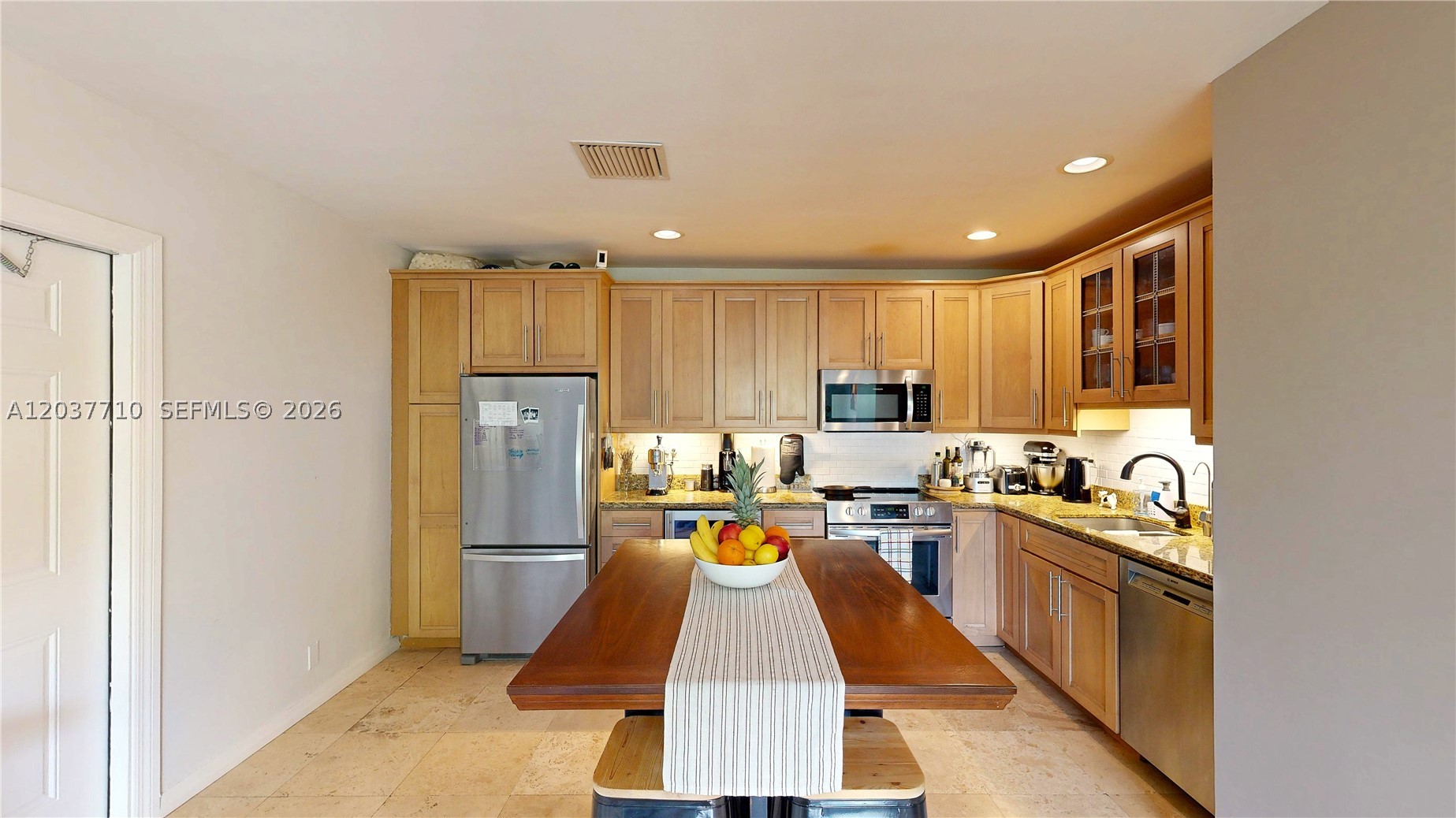 CASCADE FALLS CONDO - Residential Lease