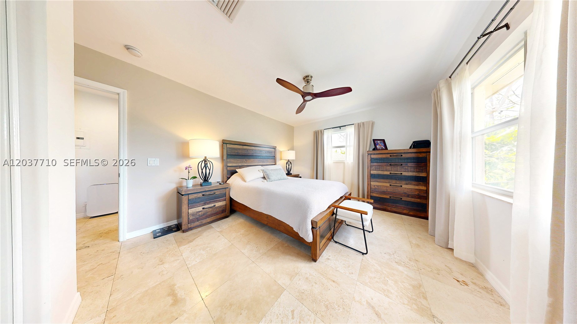 CASCADE FALLS CONDO - Residential Lease