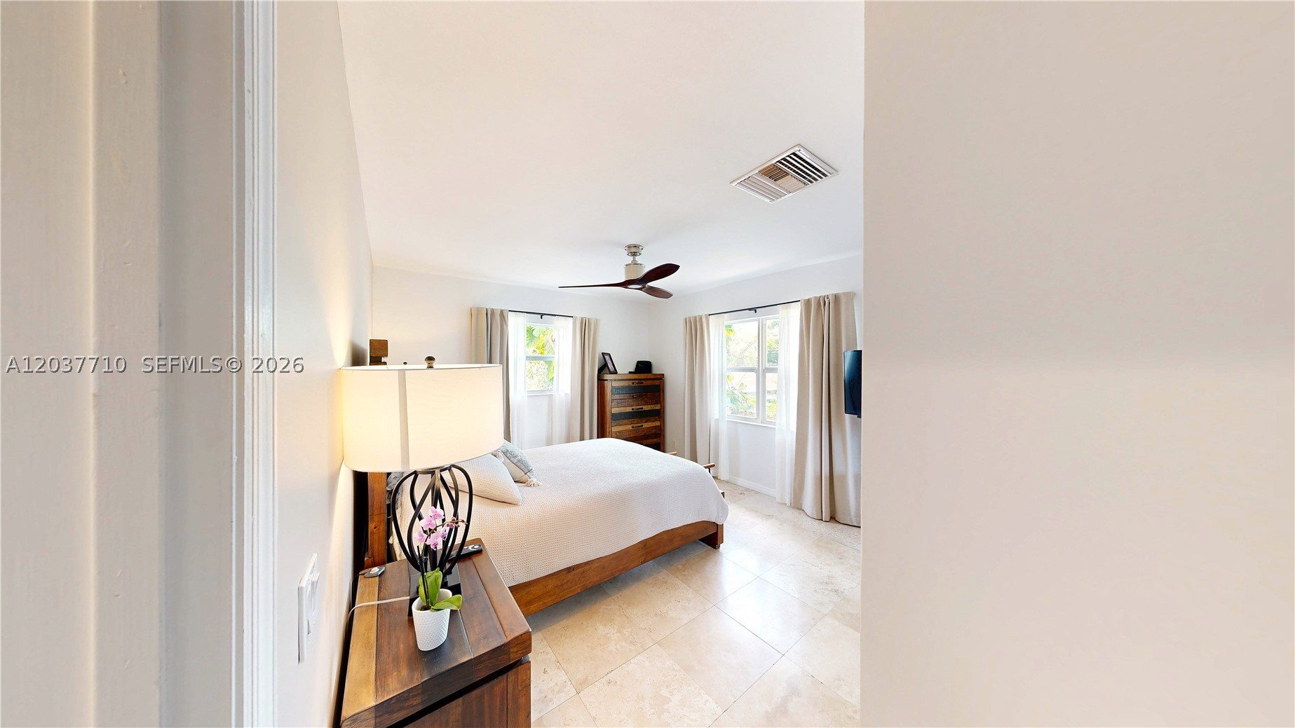CASCADE FALLS CONDO - Residential Lease