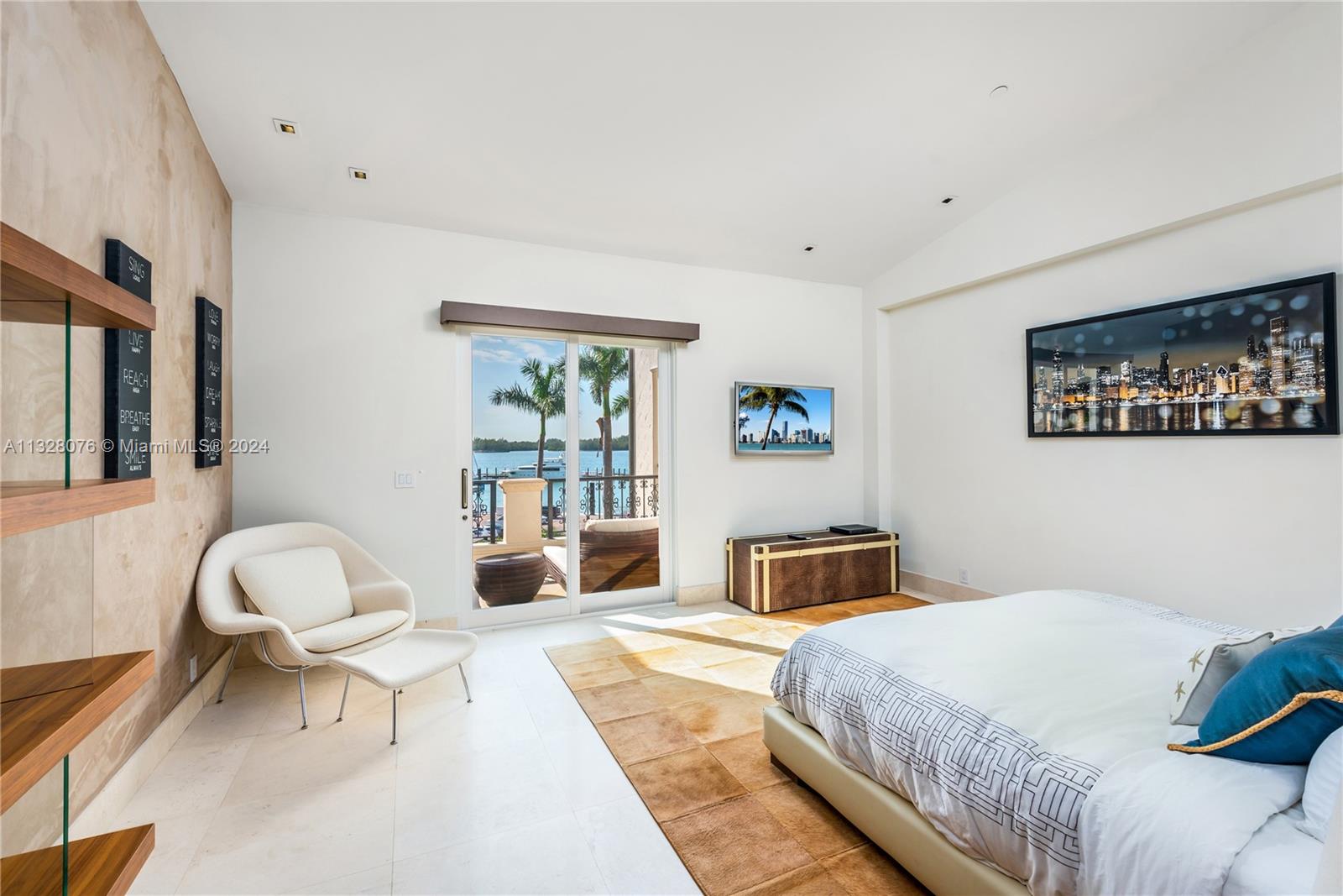 BAYSIDE VILLAGE EAST - Residential