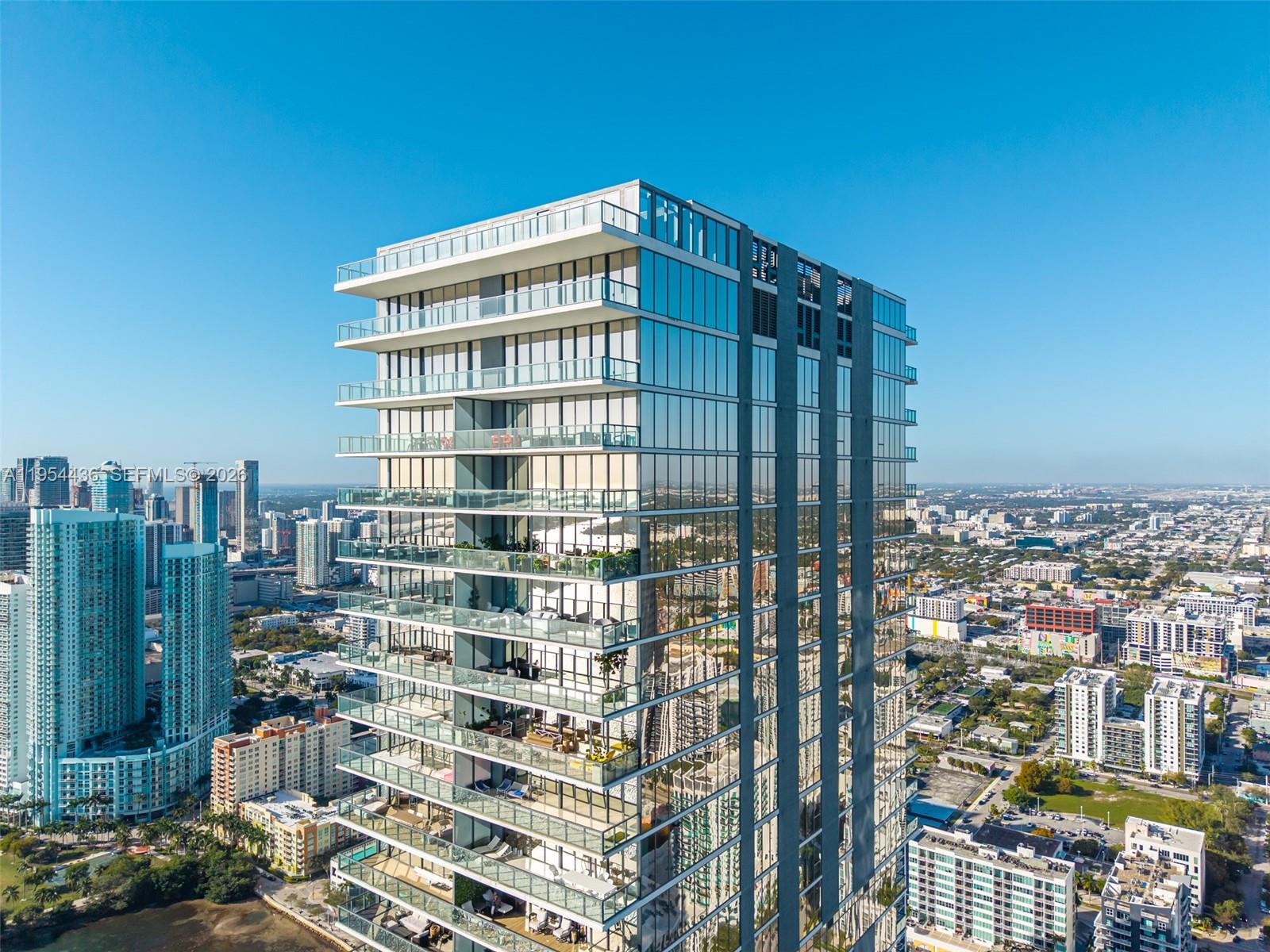 ELYSEE MIAMI - Residential