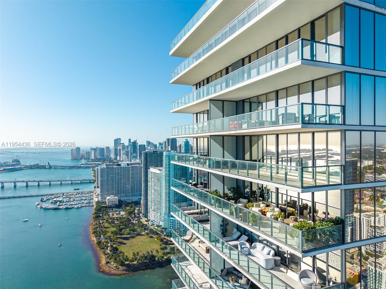ELYSEE MIAMI - Residential