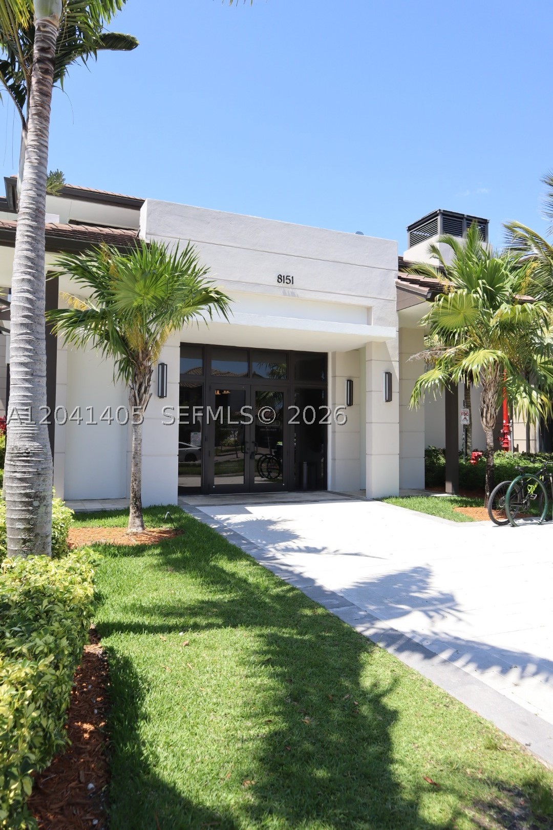DOWNTOWN DORAL SOUTH PHAS - Residential