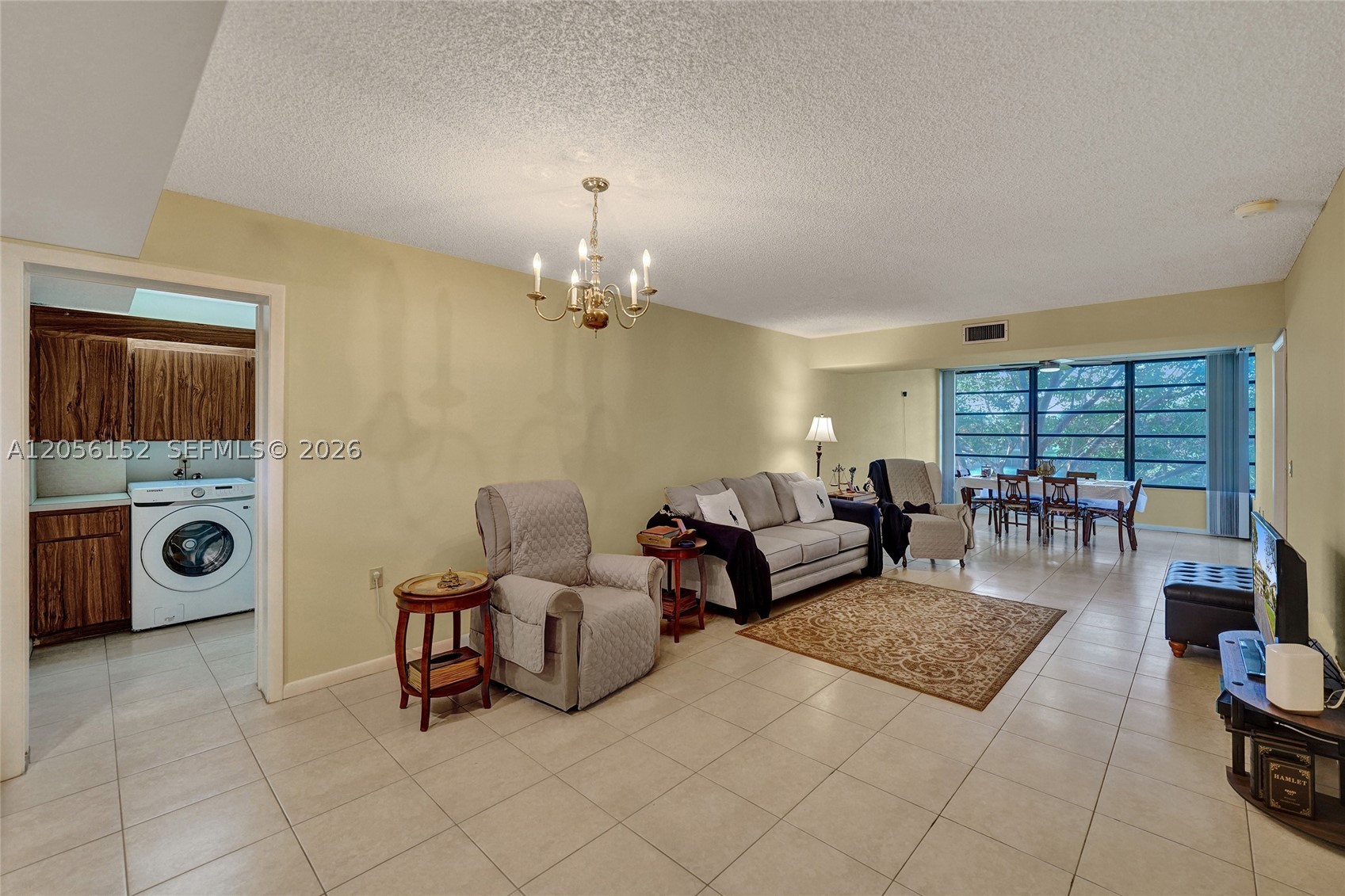 CONDO 22 OF WHITEHALL CON - Residential