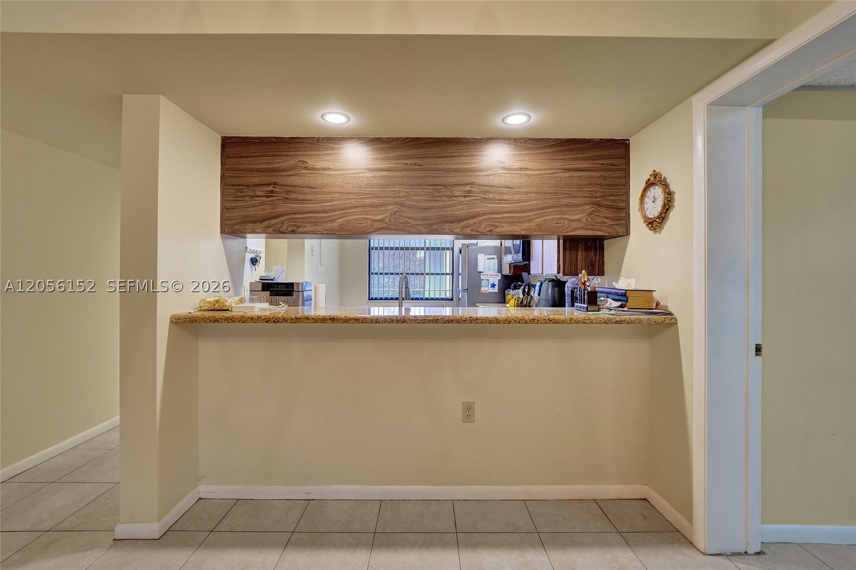 CONDO 22 OF WHITEHALL CON - Residential