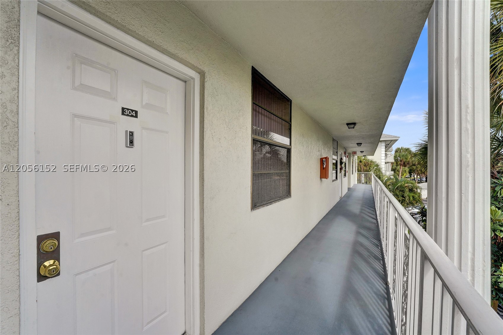 CONDO 22 OF WHITEHALL CON - Residential
