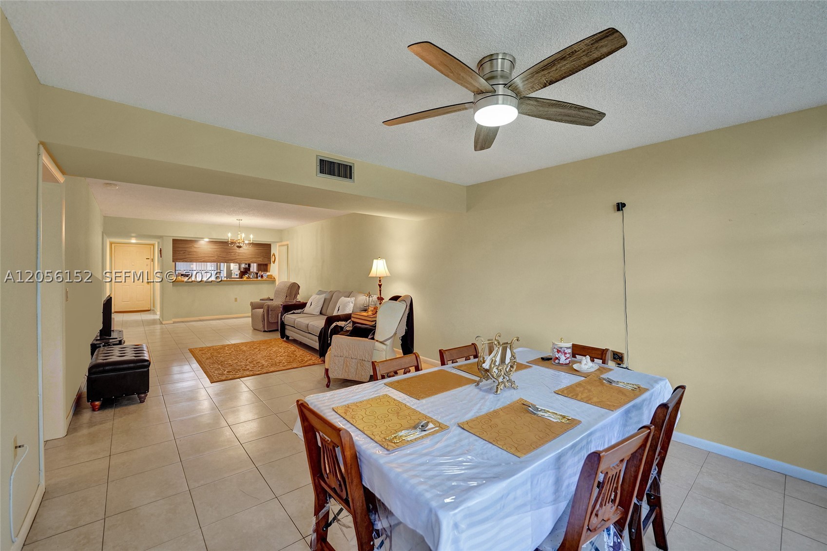 CONDO 22 OF WHITEHALL CON - Residential