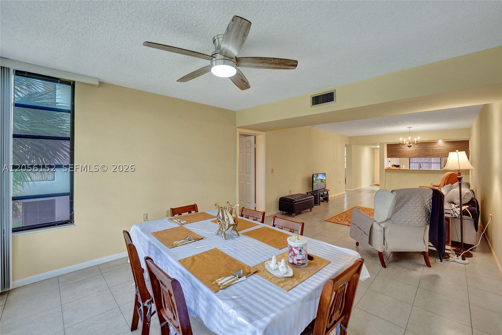 CONDO 22 OF WHITEHALL CON - Residential