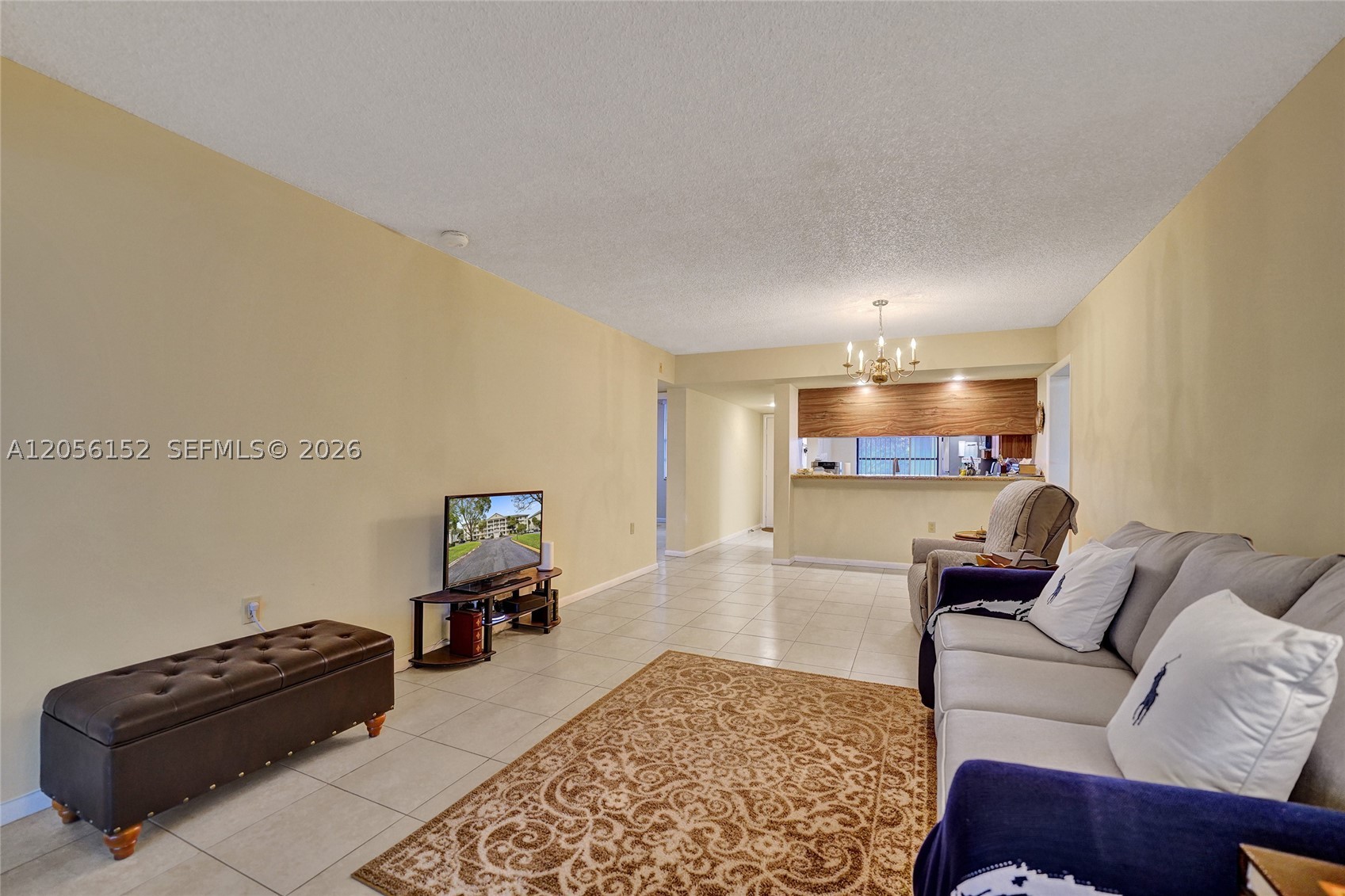 CONDO 22 OF WHITEHALL CON - Residential