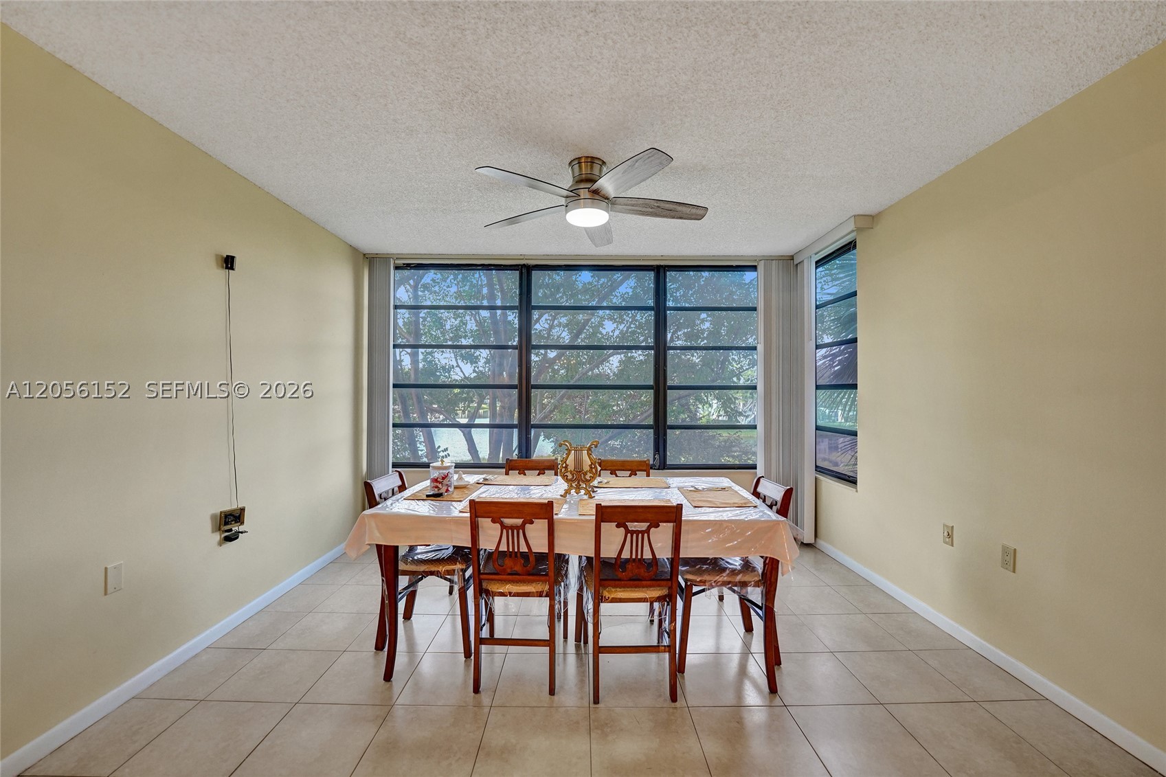 CONDO 22 OF WHITEHALL CON - Residential