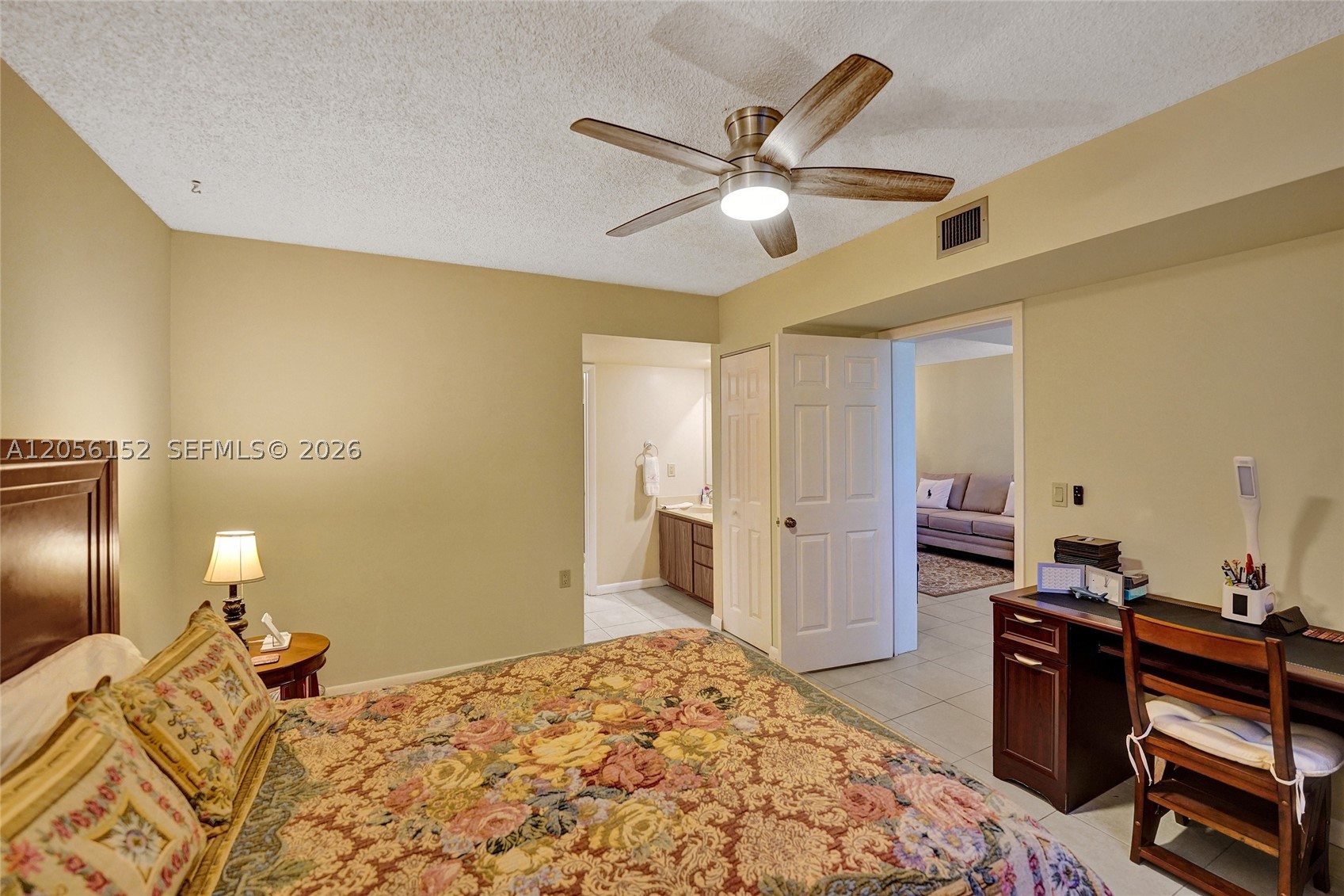 CONDO 22 OF WHITEHALL CON - Residential