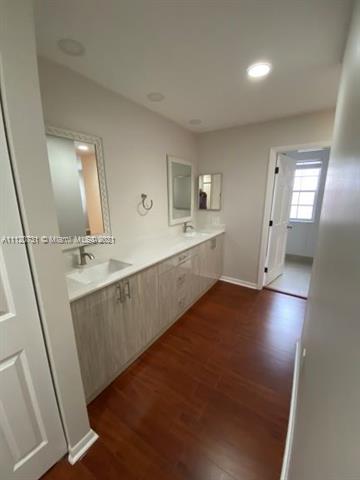 PANACHE SEC 4 - Residential Lease
