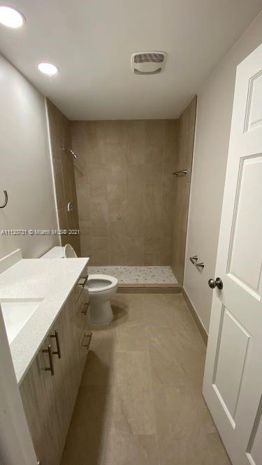 PANACHE SEC 4 - Residential Lease