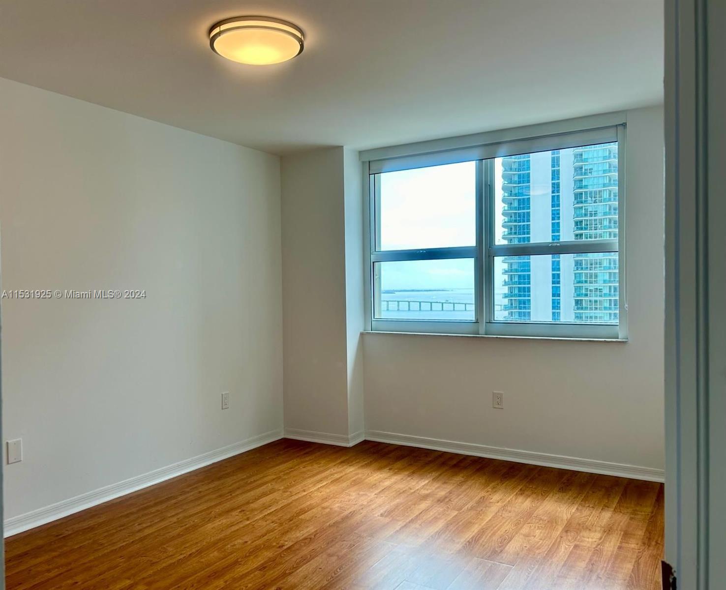 THE MARK ON BRICKELL COND - Residential Lease