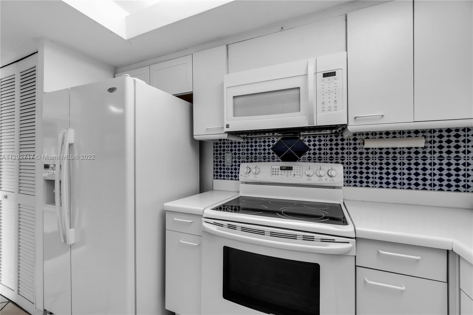 GABLES LAROC CONDO - Residential