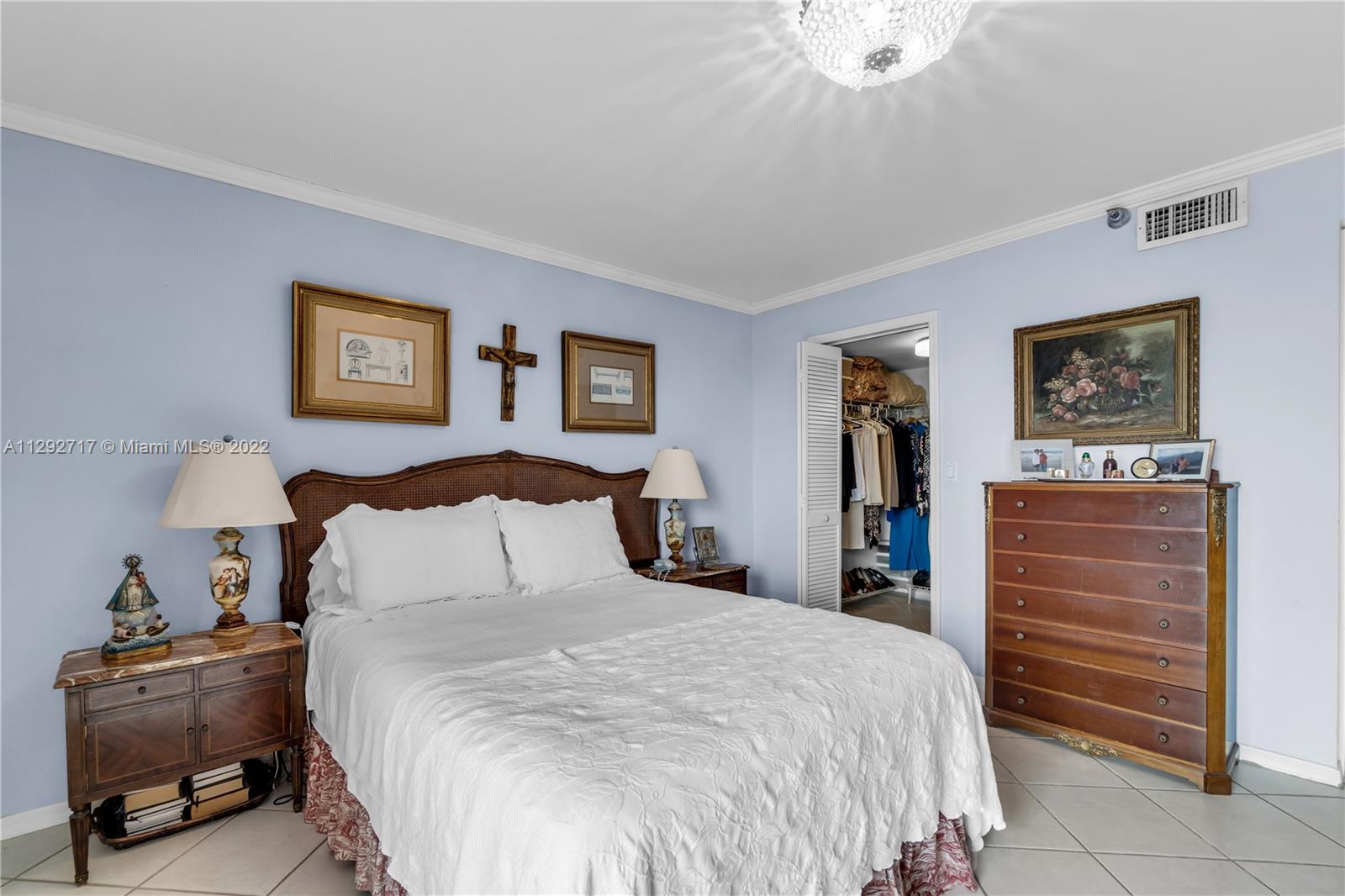 GABLES LAROC CONDO - Residential