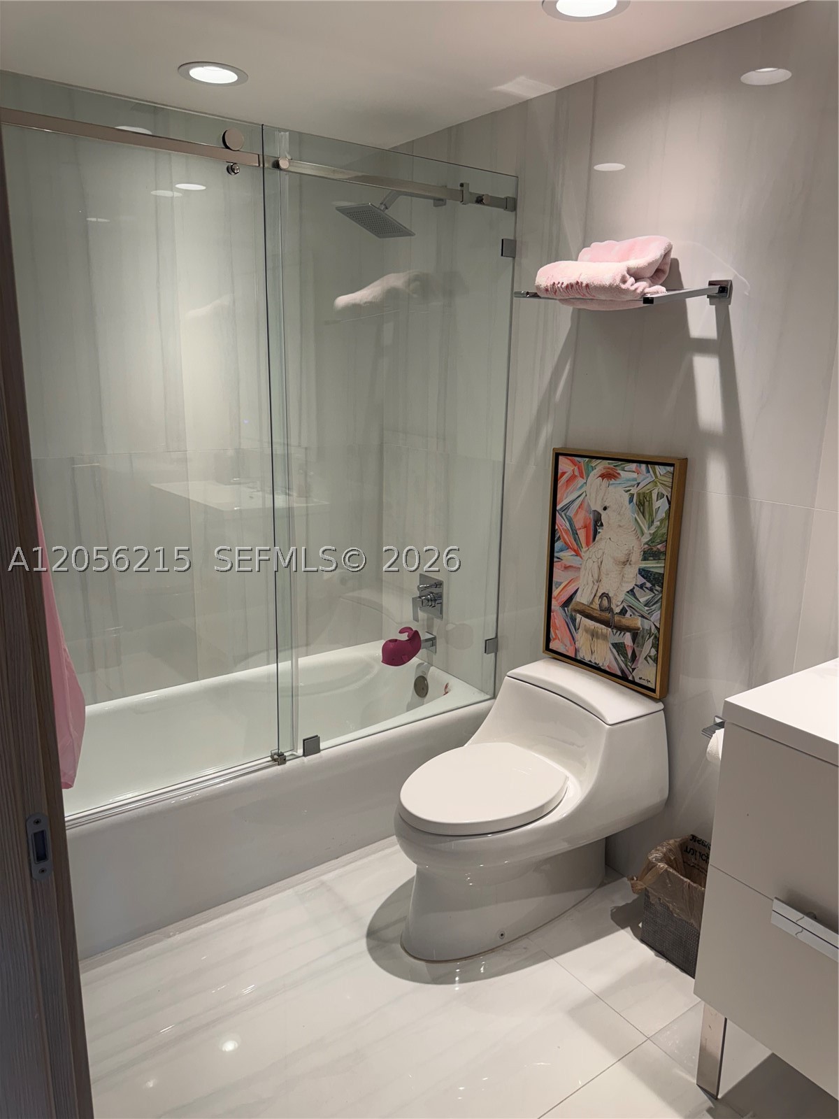 BELLAMARE @ WILLIAMS ISLA - Residential