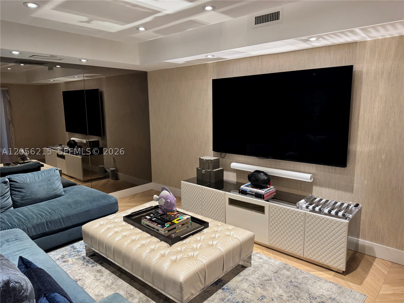 BELLAMARE @ WILLIAMS ISLA - Residential