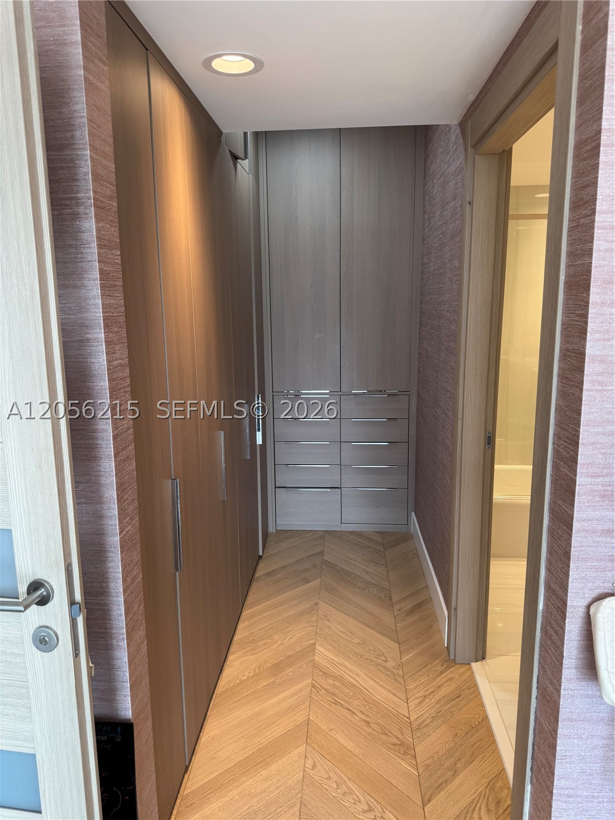 BELLAMARE @ WILLIAMS ISLA - Residential