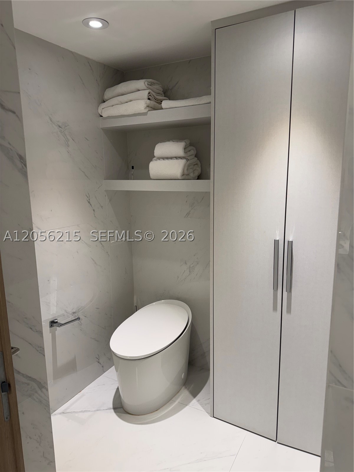BELLAMARE @ WILLIAMS ISLA - Residential