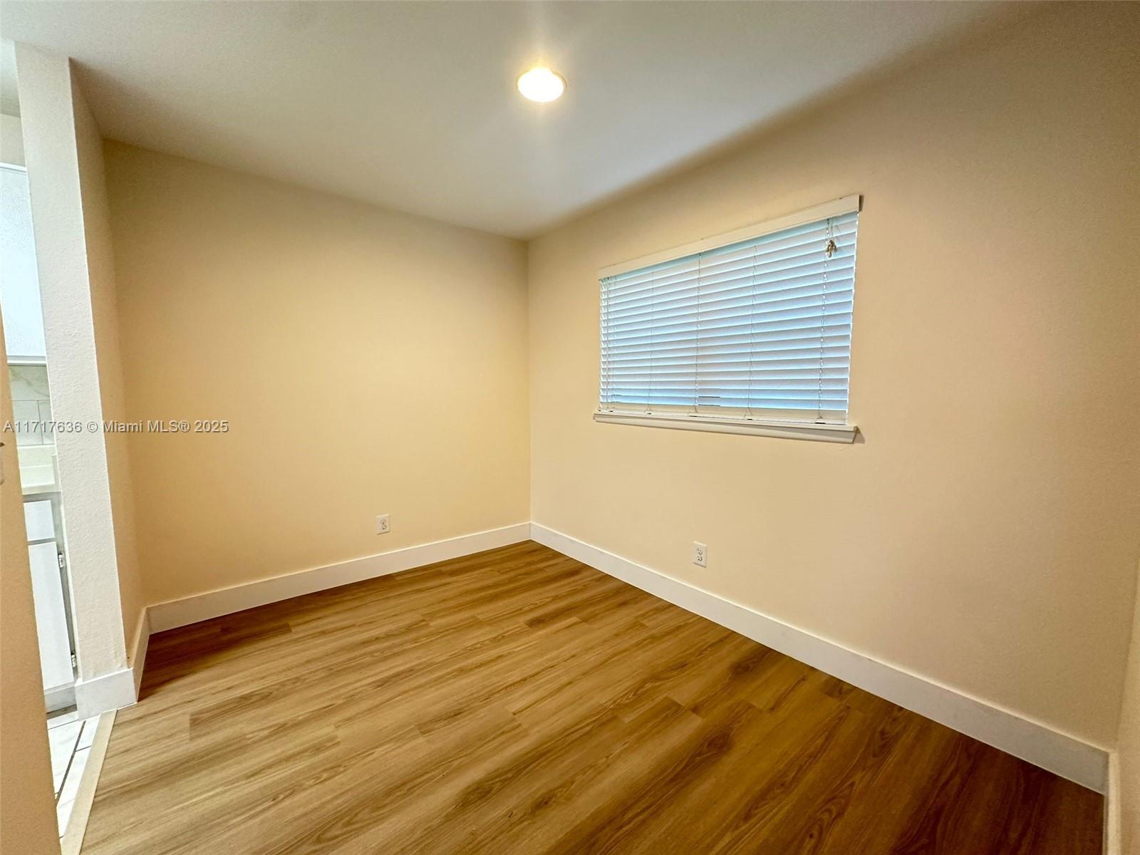 PRESERVE AT AVERY LAKES - Residential Lease